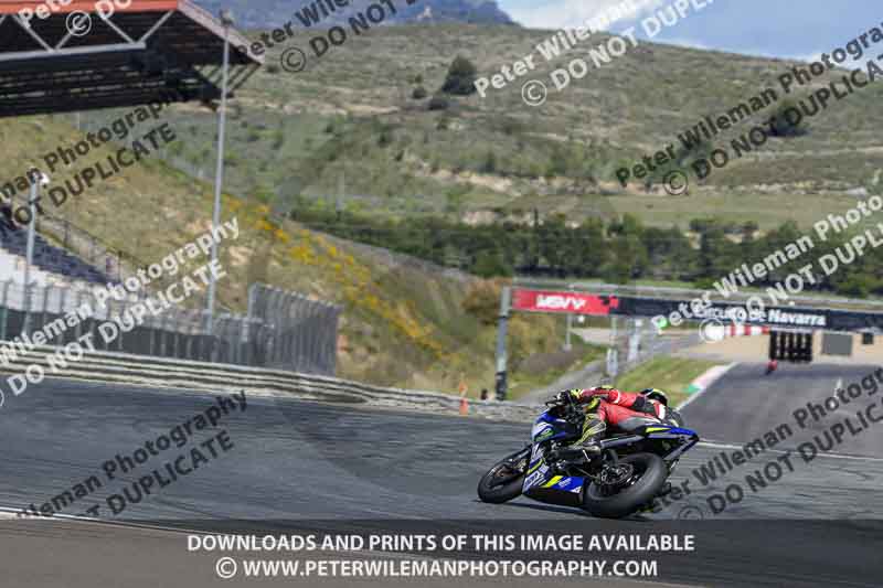 cadwell no limits trackday;cadwell park;cadwell park photographs;cadwell trackday photographs;enduro digital images;event digital images;eventdigitalimages;navarra;no limits trackdays;peter wileman photography;racing digital images;trackday digital images;trackday photos